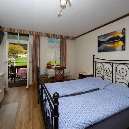 Swiss Bernerhof אורחן 5*